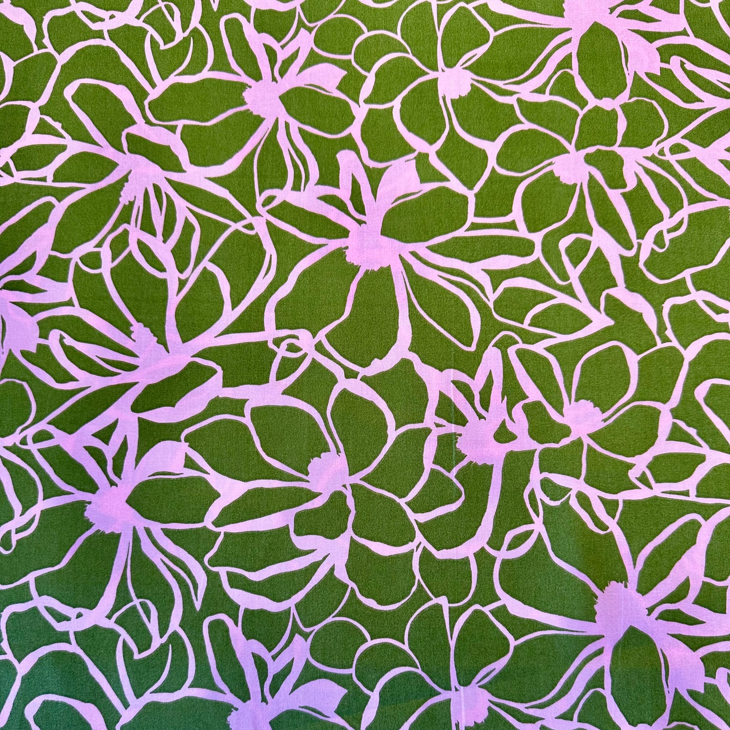 Magnolia in Moss Green | Cotton Satin 1.7m Remnant