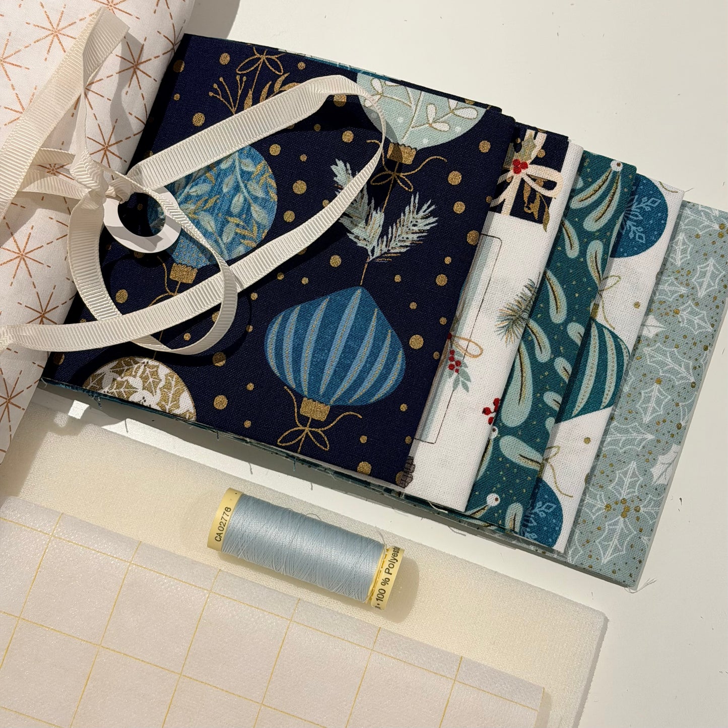 The Statement Bow Complete Fabric Kit