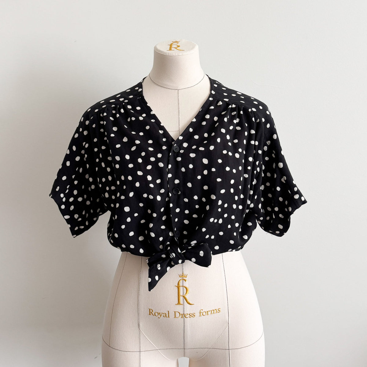 PDF Arles Top Pattern - Sewing Therapy